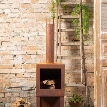 Buitenkachel met houtopslag roest - Esschert Design