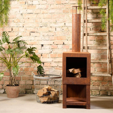 Buitenkachel met houtopslag roest - Esschert Design